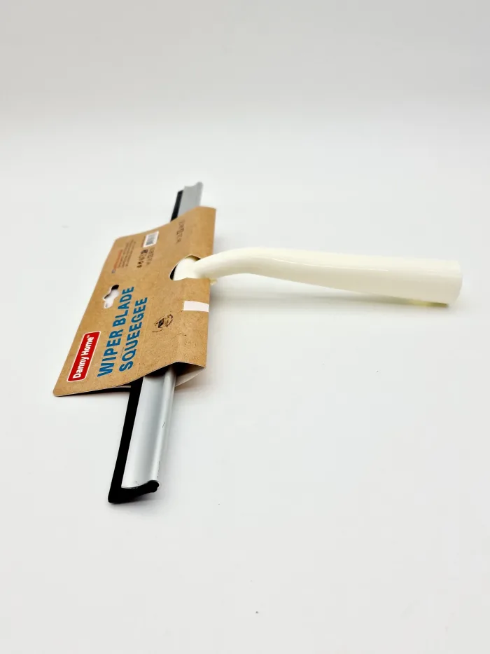 Bath And Windows - Image 3