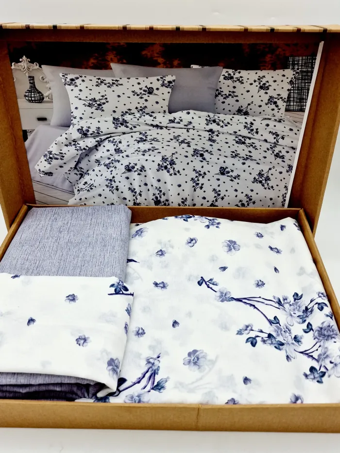 Bedroom Set - Image 8