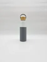 Стъклена бутилка