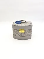 Шкатулки для драгоценностей