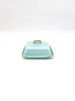 Covered butter dish