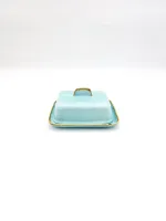 Covered butter dish