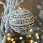 Рождественская игрушка