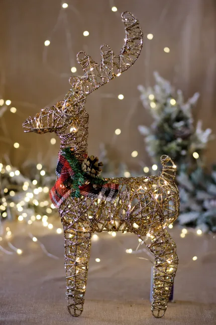 Коледен декоративен светещ елен