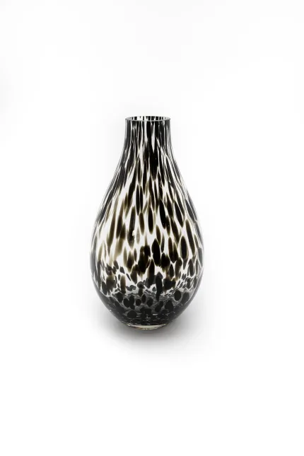 Glass vase