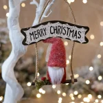 Коледна декорация за врата - Merry Christmas гном