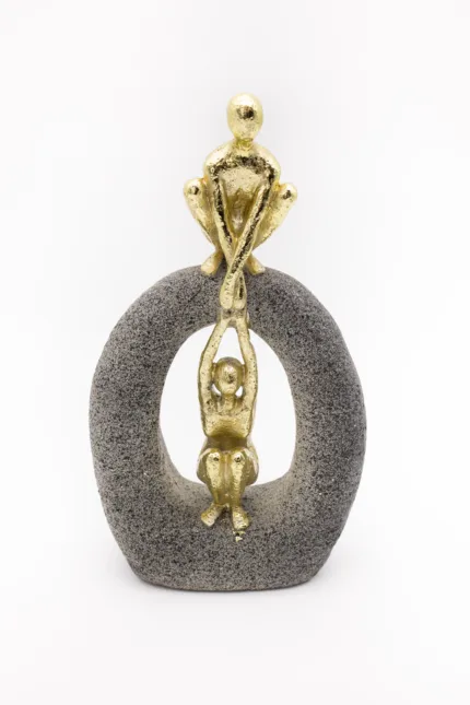 Абстрактна статуетка