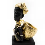 Статуетка африканска жена