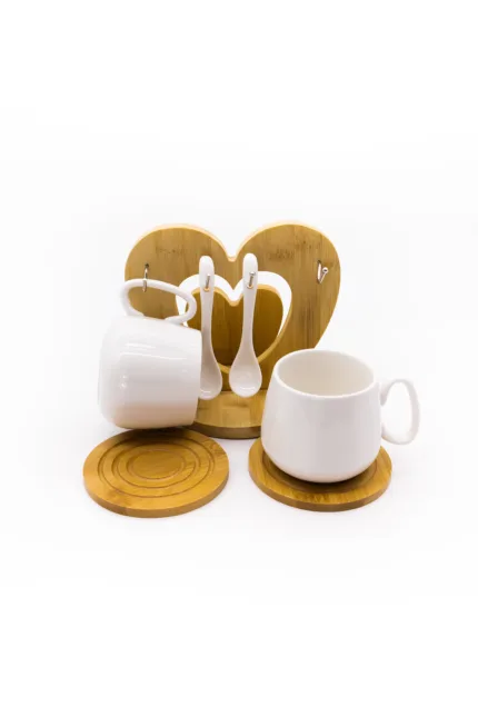 Керамичен комплект 2 чаши с бамбукова основа- сърце