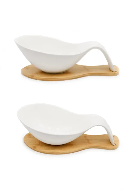 Керамично плато за сервиране на бамбукова основа