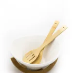 Керамична купа за салата с бамбукови прибори