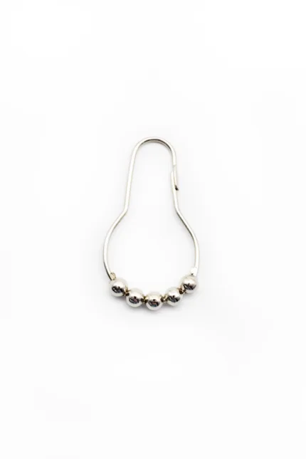 Куки за завеса за баня