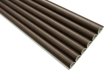 Decking tile