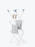 Vertical clothes drying rack
