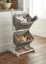 Wooden shelving unit with 2 baskets
