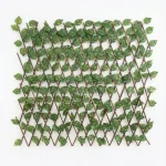 Expandable decorative fence